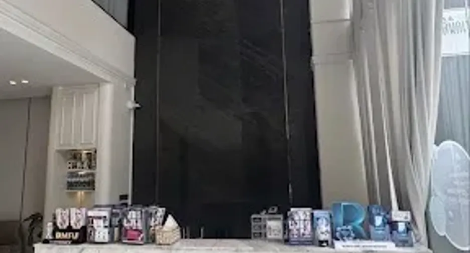 For sale and for rent 6 bedrooms retail Space in Bang Na, Bangkok