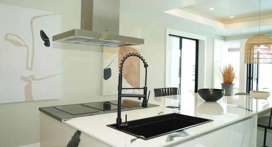 For sale 5 bedrooms villa in Thalang, Phuket