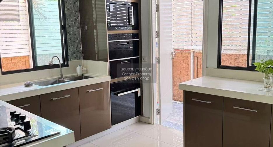 Haus zum Kauf mit 4 Zimmer in Suan Luang, Bangkok