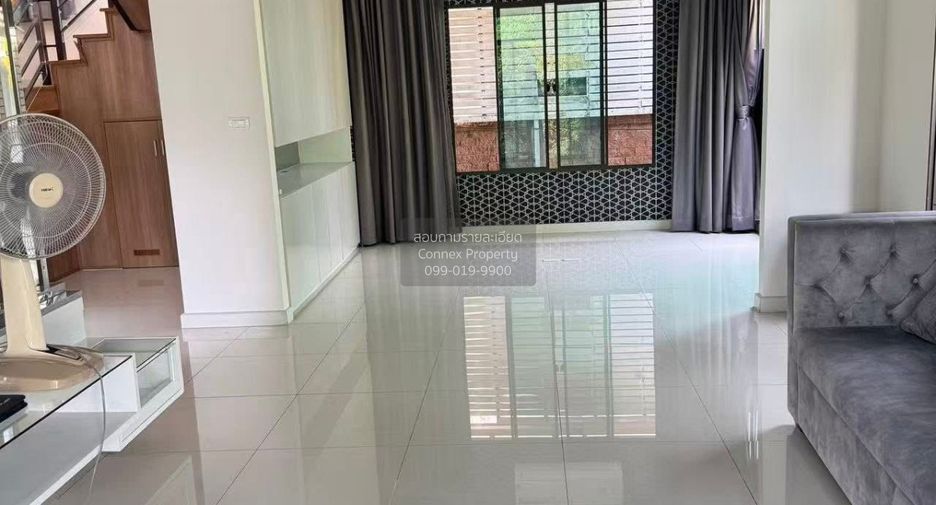 Haus zum Kauf mit 4 Zimmer in Suan Luang, Bangkok