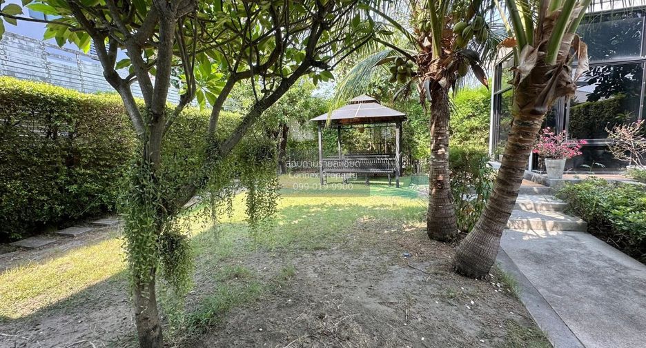 Haus zum Kauf mit 4 Zimmer in Suan Luang, Bangkok