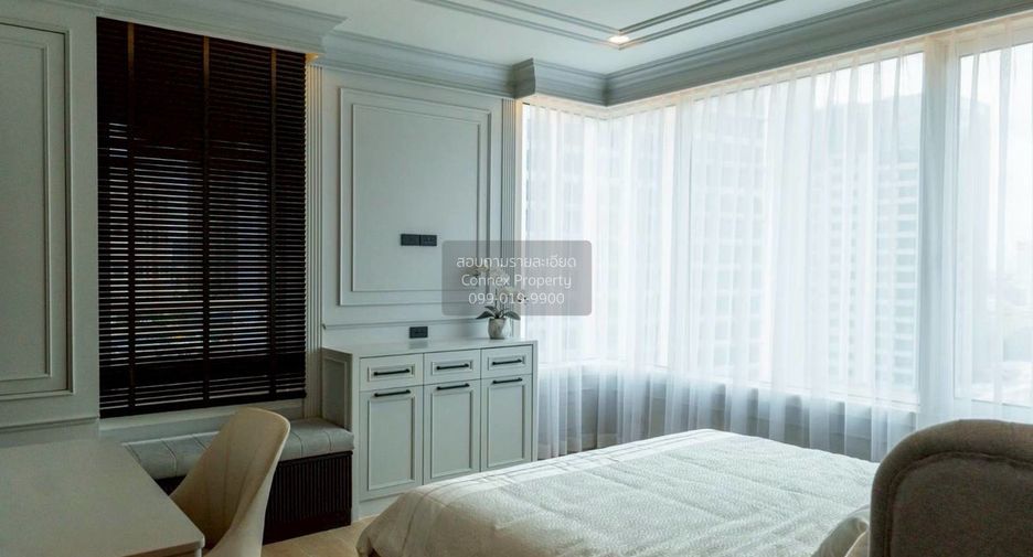 For sale 2 bedrooms condo in Khlong Toei, Bangkok