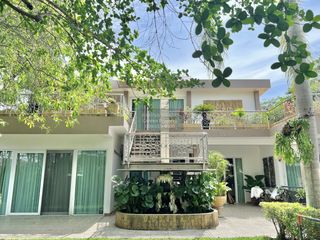 À vendre 4 chambres maison à Mueang Chon Buri, Chonburi