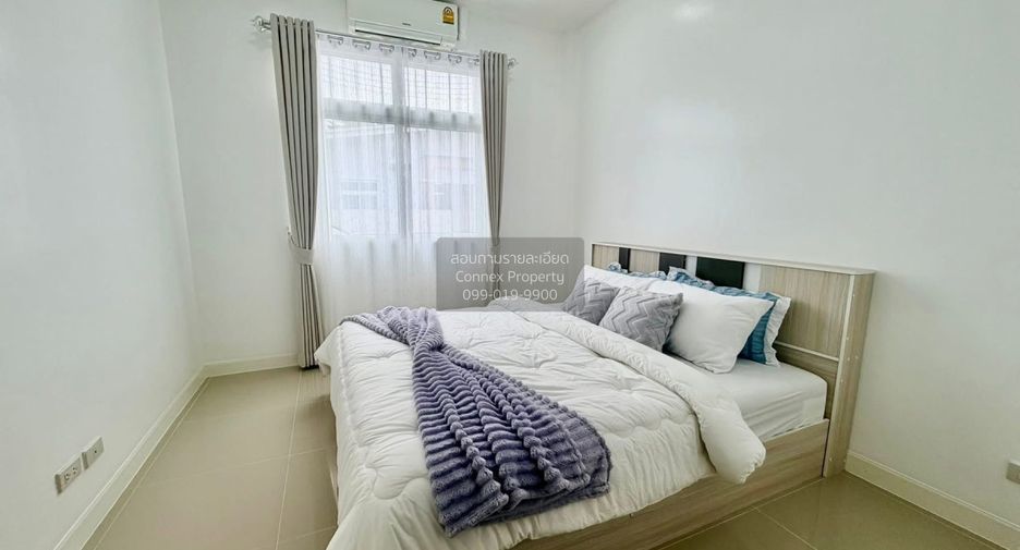 For sale 2 bedrooms townhouse in East Pattaya, Pattaya