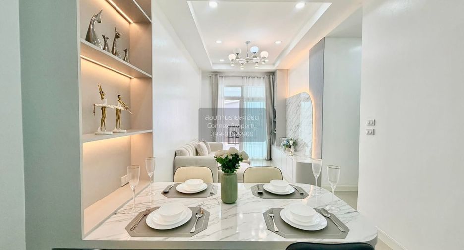 For sale 2 bedrooms townhouse in East Pattaya, Pattaya
