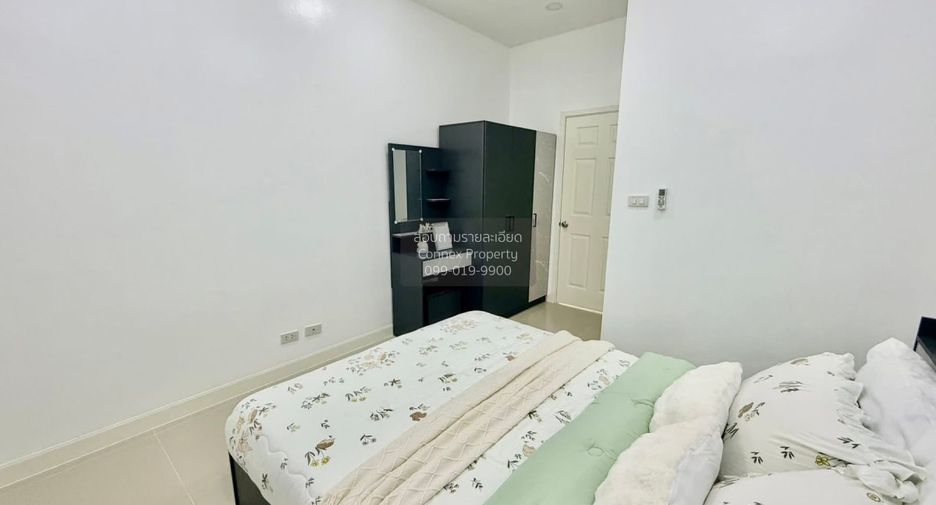 For sale 2 bedrooms townhouse in East Pattaya, Pattaya