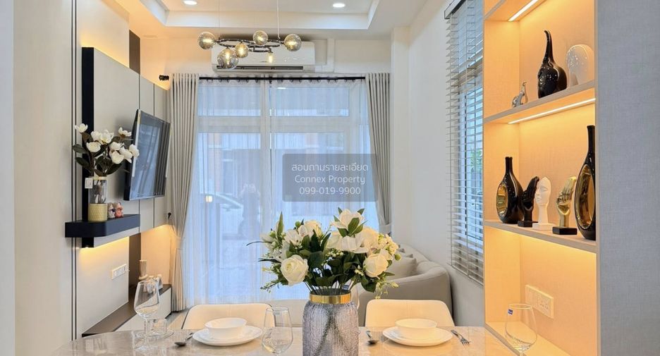 For sale 2 bedrooms townhouse in East Pattaya, Pattaya