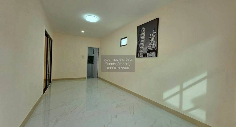 Casa adosada en venta de 4 habitaciones en Bang Kruai, Nonthaburi