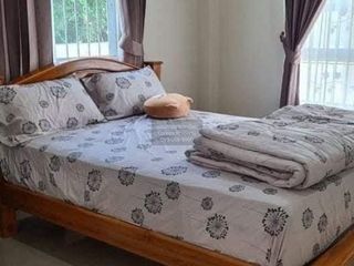À vendre 2 chambres maison à Bang Saray, Pattaya
