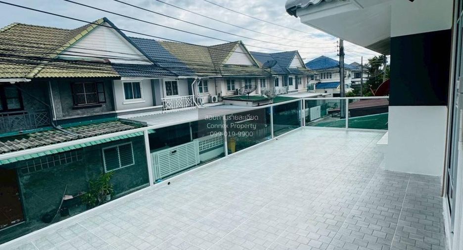 Продажа 3 спальни таунхаус в Bang Bua Thong, Нонтабури