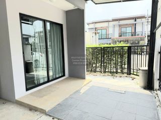 出售 3 卧室 联排别墅 在 Mueang Nonthaburi, Nonthaburi