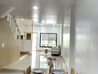 For sale 2 bedrooms townhouse in Mueang Pathum Thani, Pathum Thani