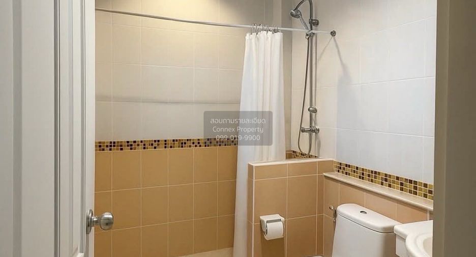 For sale 4 bedrooms house in Mueang Nonthaburi, Nonthaburi