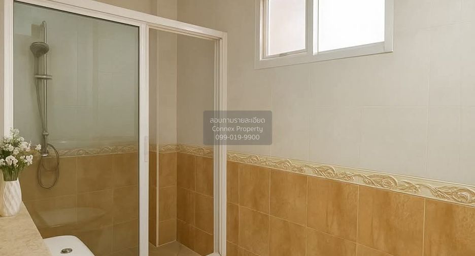 Casa en venta de 4 habitaciones en Mueang Nonthaburi, Nonthaburi