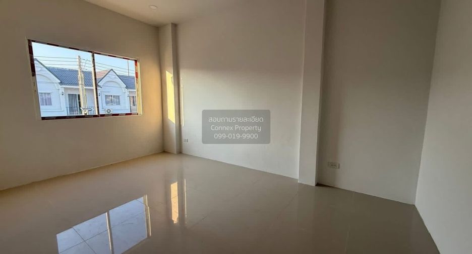 For sale 2 ベッドルーム townhouse in East Pattaya, Pattaya