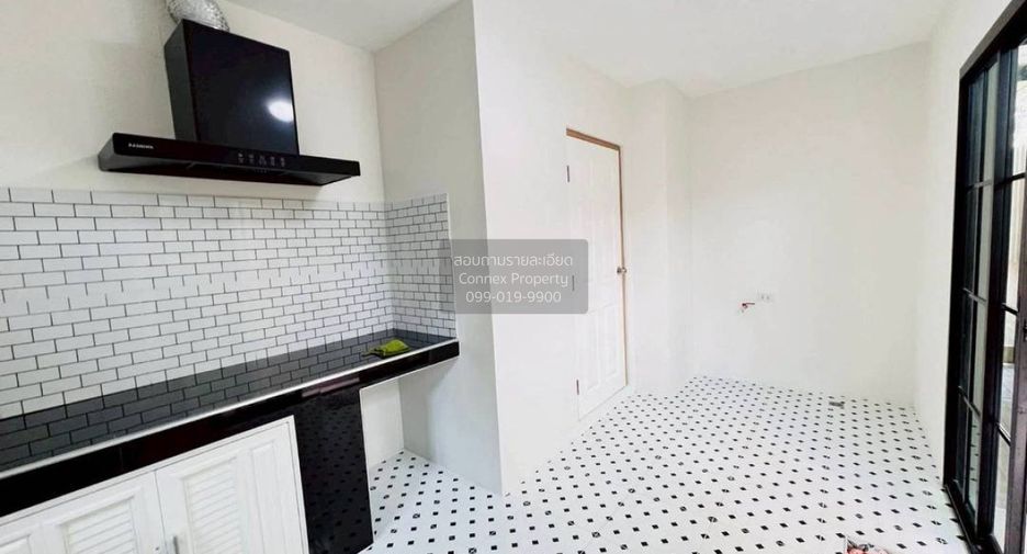 Casa en venta de 4 habitaciones en Mueang Pathum Thani, Pathum Thani