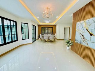 À vendre 4 chambres maison à Mueang Pathum Thani, Pathum Thani