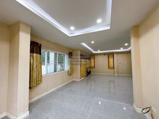 For sale 3 bedrooms house in Don Mueang, Bangkok