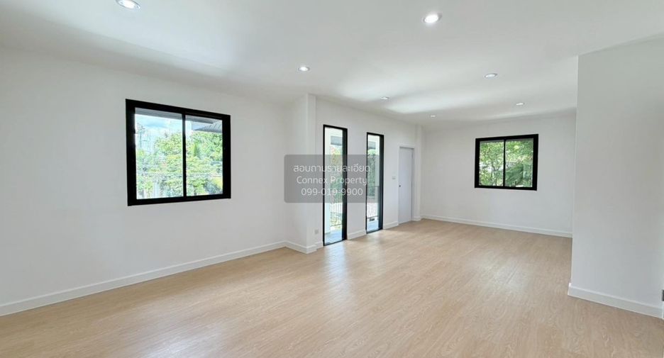 For sale 3 bedrooms house in Bueng Kum, Bangkok