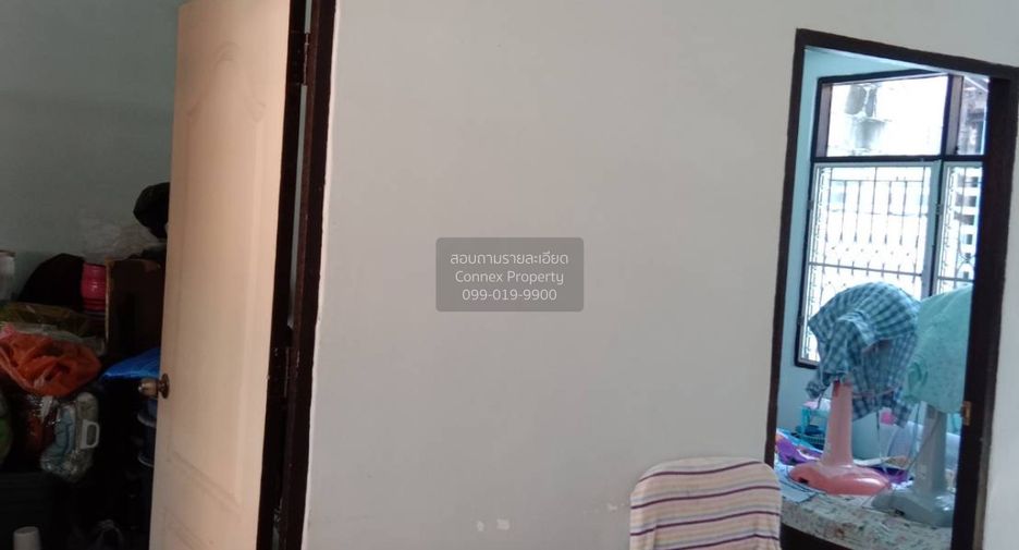 For sale 1 bed townhouse in Nakhon Chai Si, Nakhon Pathom