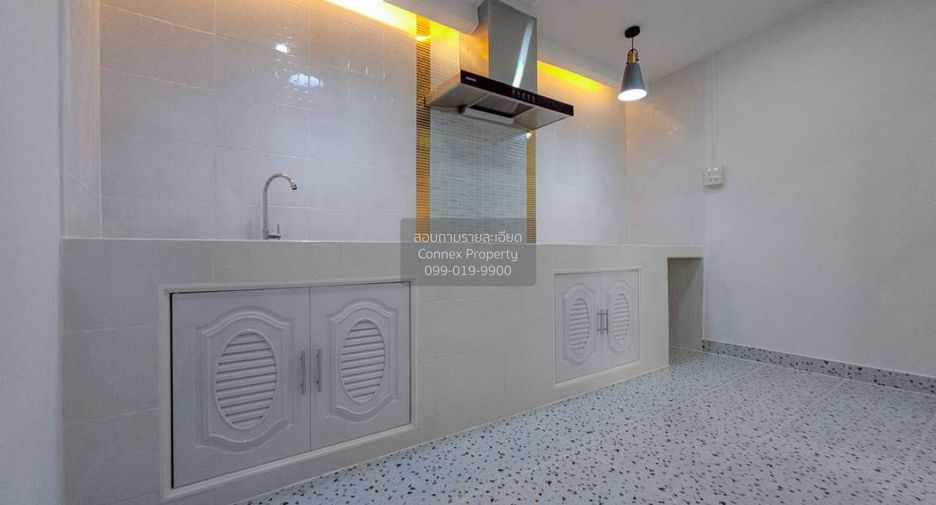 For sale 2 ベッドルーム townhouse in Mueang Nonthaburi, Nonthaburi