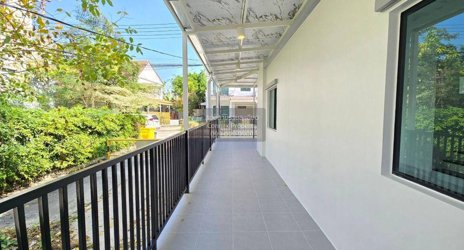 For sale 3 bedrooms townhouse in Lam Luk Ka, Pathum Thani