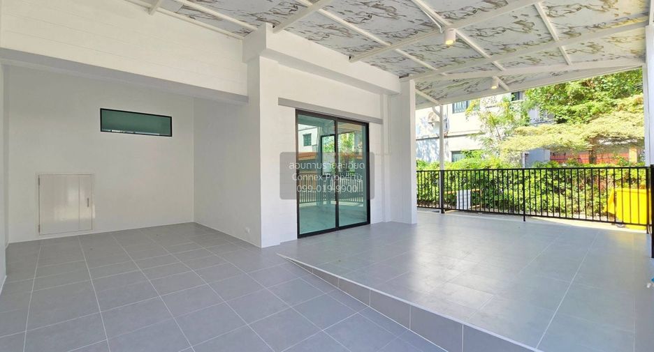 For sale 3 bedrooms townhouse in Lam Luk Ka, Pathum Thani