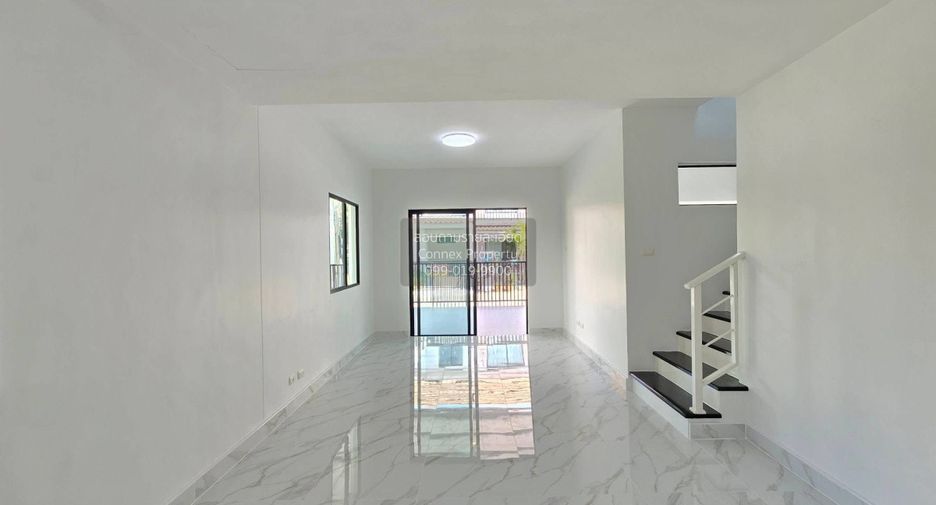 For sale 3 bedrooms townhouse in Lam Luk Ka, Pathum Thani