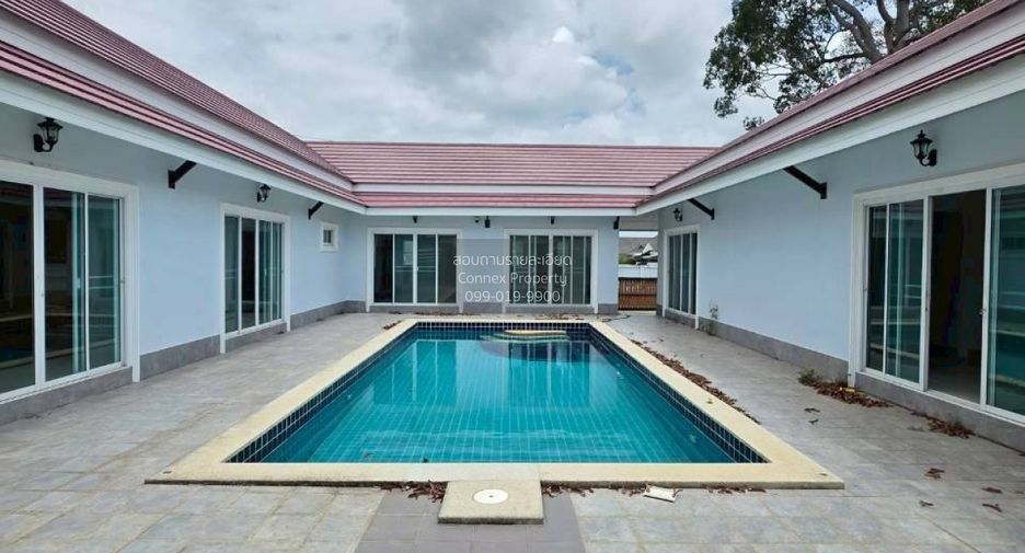 Casa en venta de 6 habitaciones en Sattahip, Chonburi