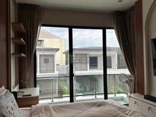 For sale 4 bedrooms house in Pak Kret, Nonthaburi