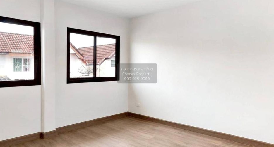 For sale 2 bedrooms townhouse in Pak Kret, Nonthaburi