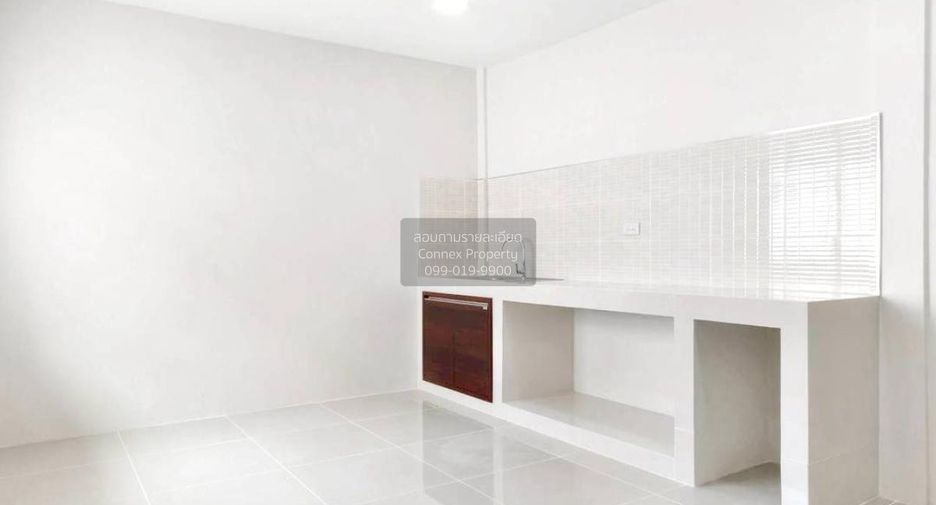 For sale 2 bedrooms townhouse in Pak Kret, Nonthaburi