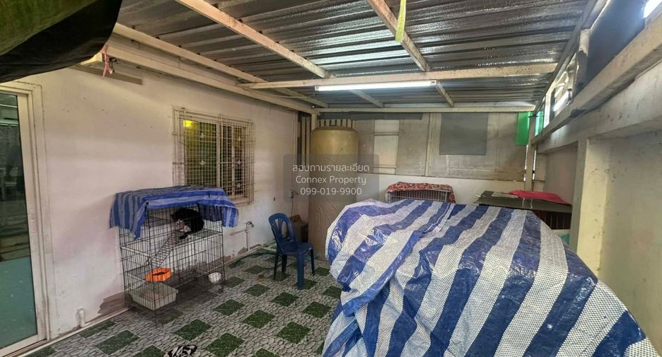 For sale 3 bedrooms townhouse in Thung Khru, Bangkok