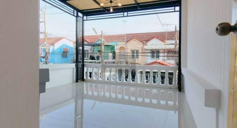 For sale 2 bedrooms townhouse in Min Buri, Bangkok