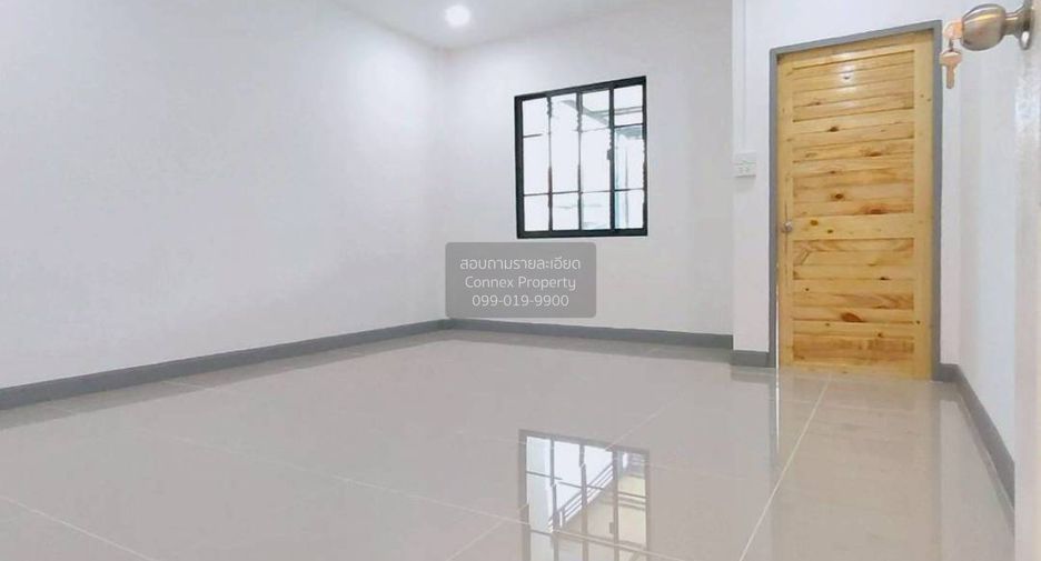 For sale 2 bedrooms townhouse in Min Buri, Bangkok