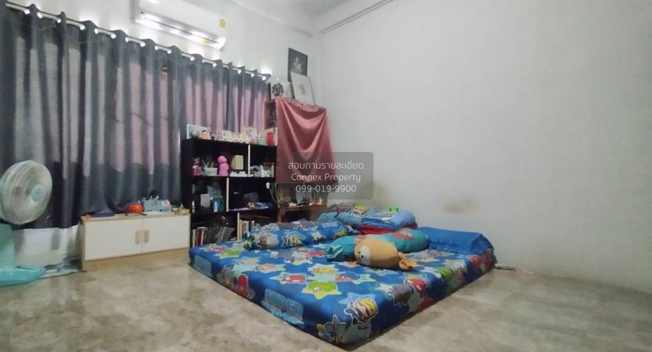 À vendre 5 chambres maison de ville à Mueang Samut Prakan, Samut Prakan