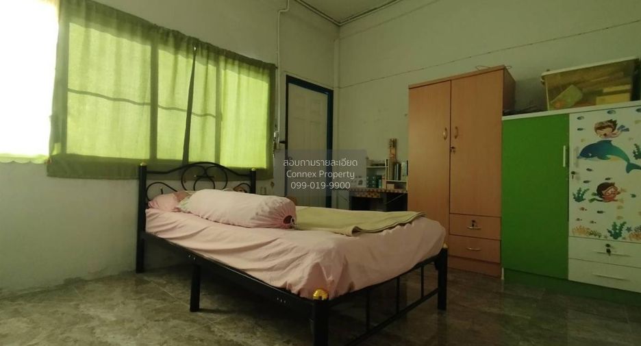 À vendre 5 chambres maison de ville à Mueang Samut Prakan, Samut Prakan
