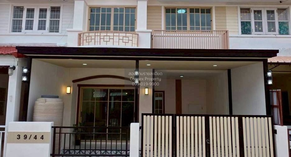 À vendre 3 chambres maison de ville à Bang Yai, Nonthaburi