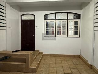 For sale 2 bedrooms townhouse in Wang Thonglang, Bangkok
