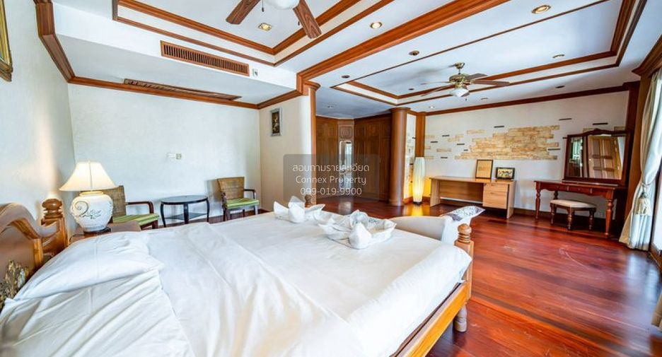 Villa zum Kauf mit 10 Zimmer in Huay Yai, Pattaya