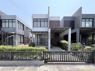 For sale 3 bedrooms house in Nong Khaem, Bangkok