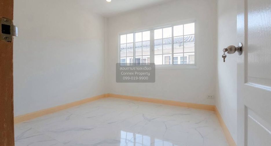 Casa adosada en venta de 2 habitaciones en Bang Bua Thong, Nonthaburi