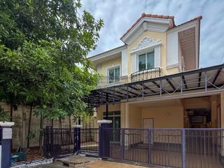 For sale 3 bedrooms house in Mueang Nonthaburi, Nonthaburi