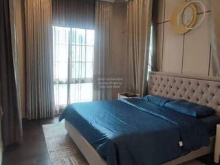 For sale 4 bedrooms house in Suan Luang, Bangkok