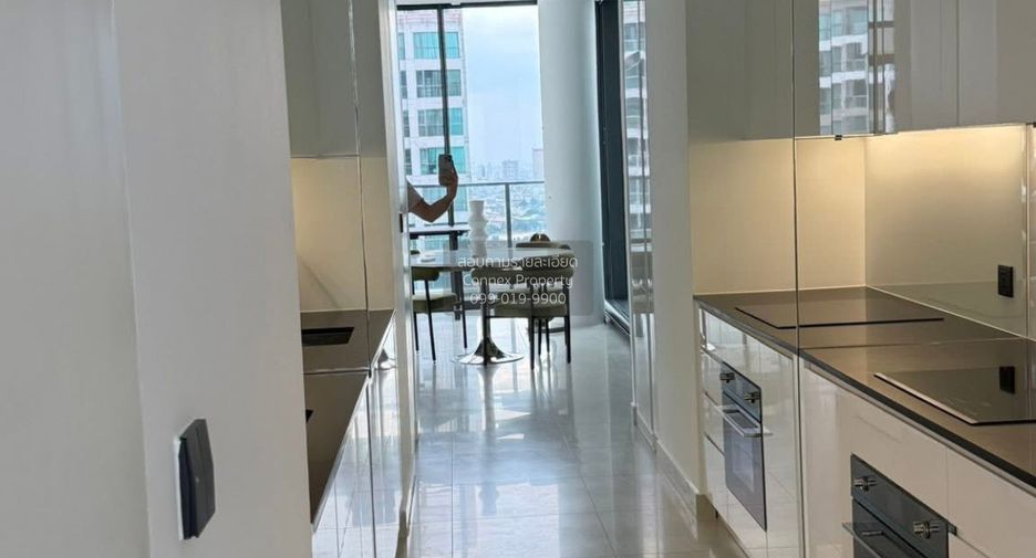 For sale 2 bedrooms condo in Sathon, Bangkok