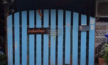 Продажа 1 кровать таунхаус в Bang Phli, Самутпракан