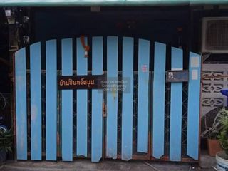 For sale 1 bed townhouse in Bang Phli, Samut Prakan