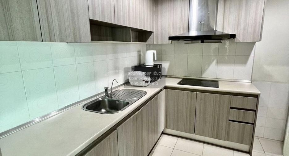 Condo en venta de 3 habitaciones en Huai Khwang, Bangkok