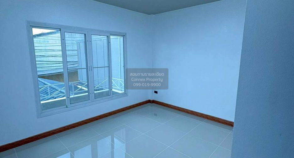Casa adosada en venta de 2 habitaciones en Bang Bua Thong, Nonthaburi