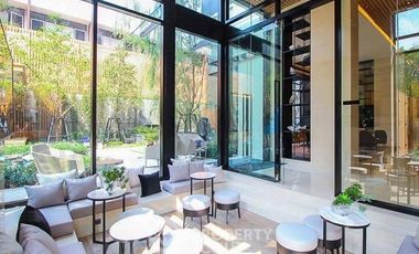 For sale 1 bed condo in Watthana, Bangkok